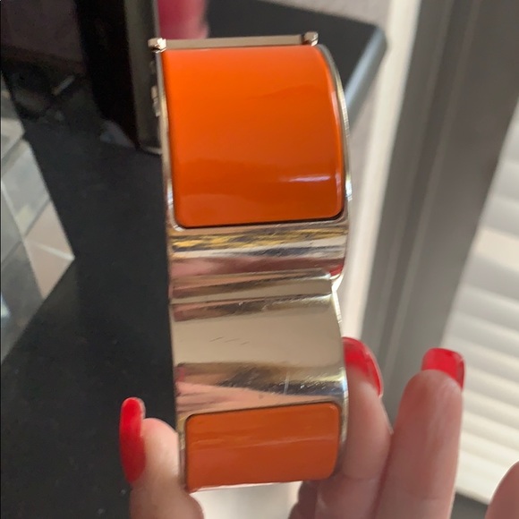 HERMÈS CUFF BRACELET - Picture 4 of 5